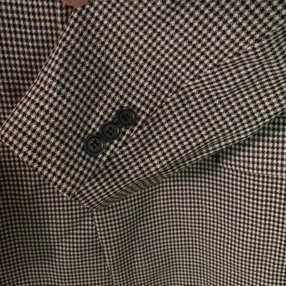 Stars Toronto Oversized Blazer. Fine plaid. %100 Wool - Picture 6 of 7